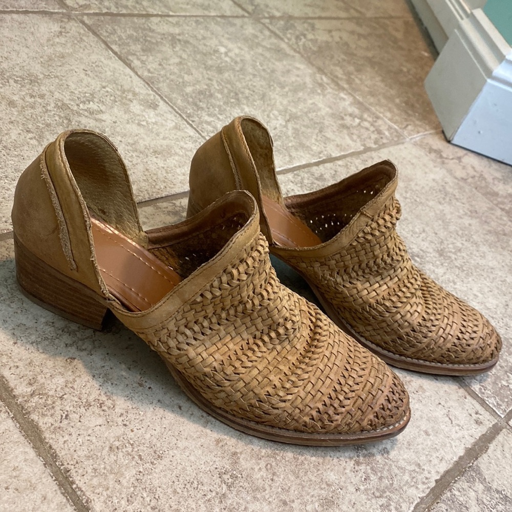 Very volatile size 10